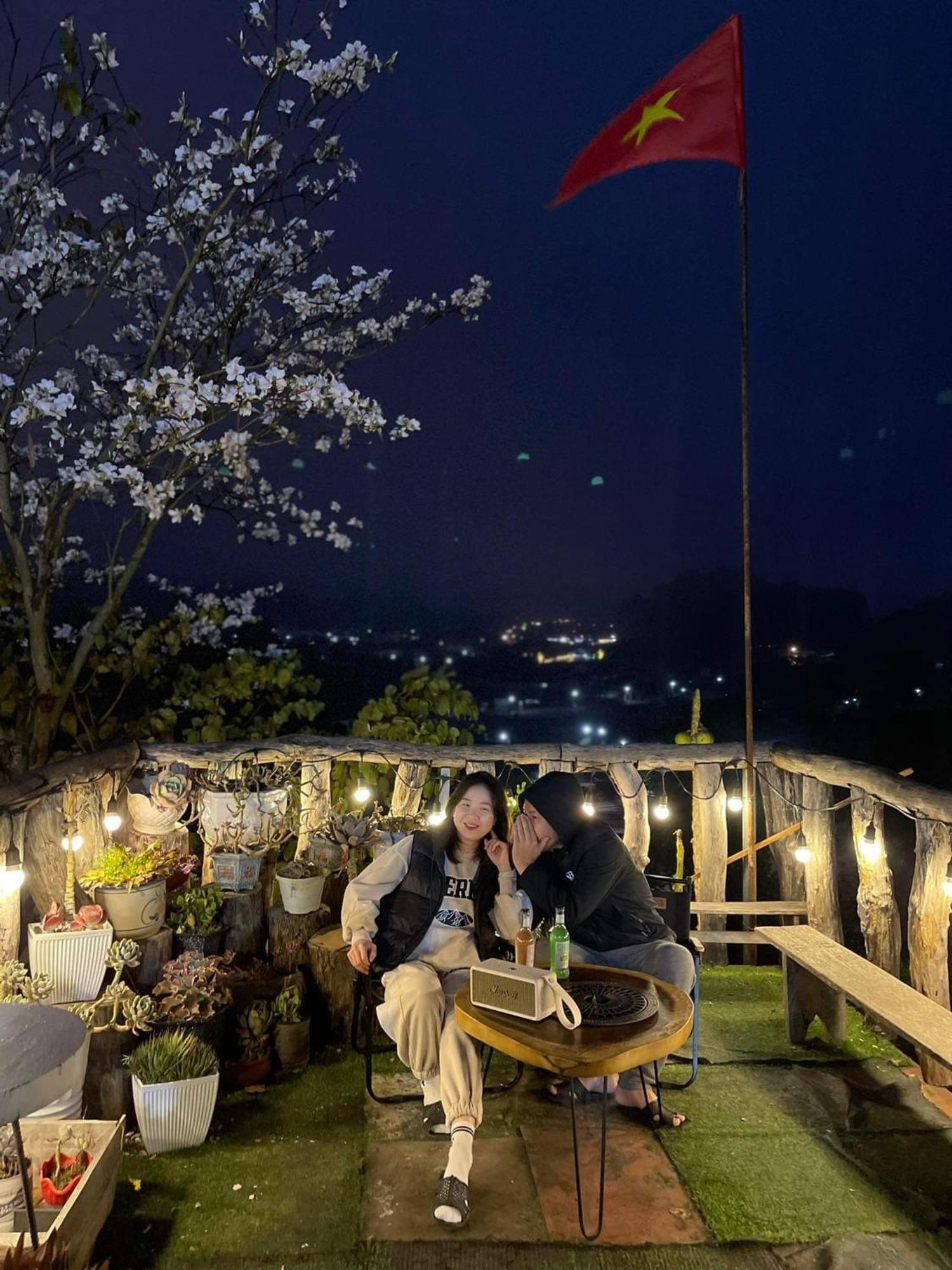Doi Thong Homestay Moc Chau - By Bay Luxury Son La Exterior foto